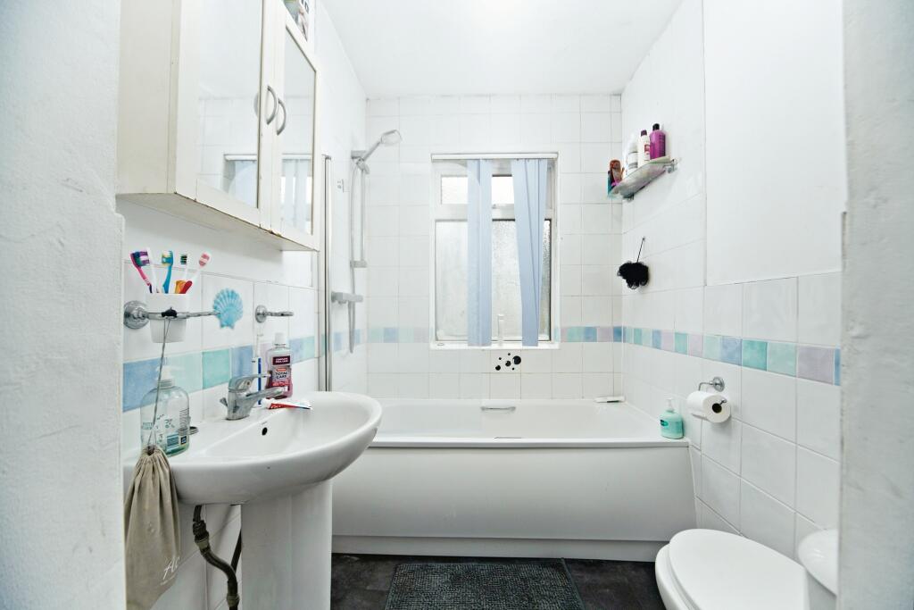 Additional image 4 of Epsom Road, Croydon, CR0