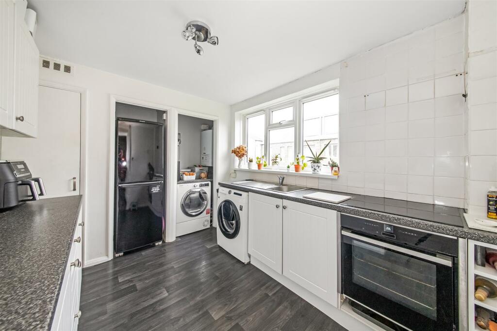 Additional image 9 of Goodenough Way, Coulsdon