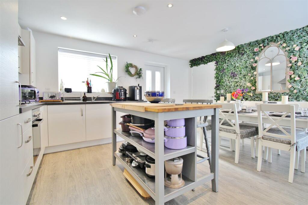 Additional image 2 of Nancy Blackett Avenue, Walton On The Naze