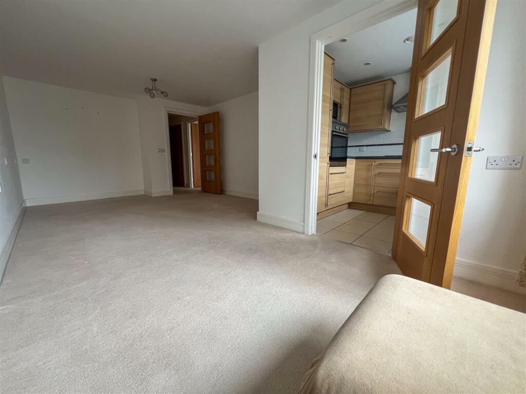 Additional image 6 of Carnarvon Road, Clacton-On-Sea