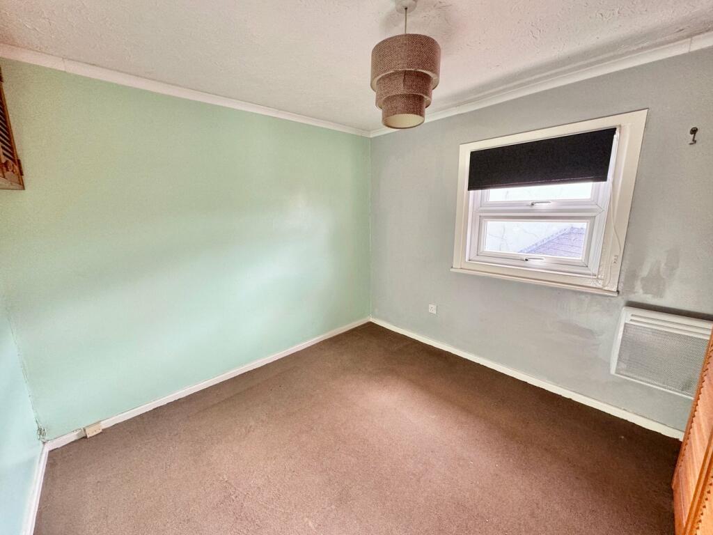 Additional image 7 of High Street, WALTON ON THE NAZE, CO14