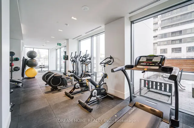 Additional image 29 of 10 de boers Dr Unit 1008