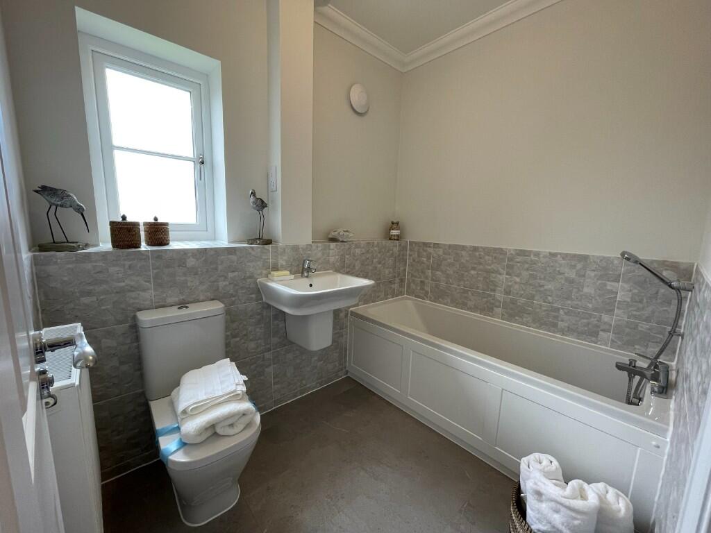 Additional image 11 of Off Duck Street,
Little Easton,
Dunmow,
CM6 2JE