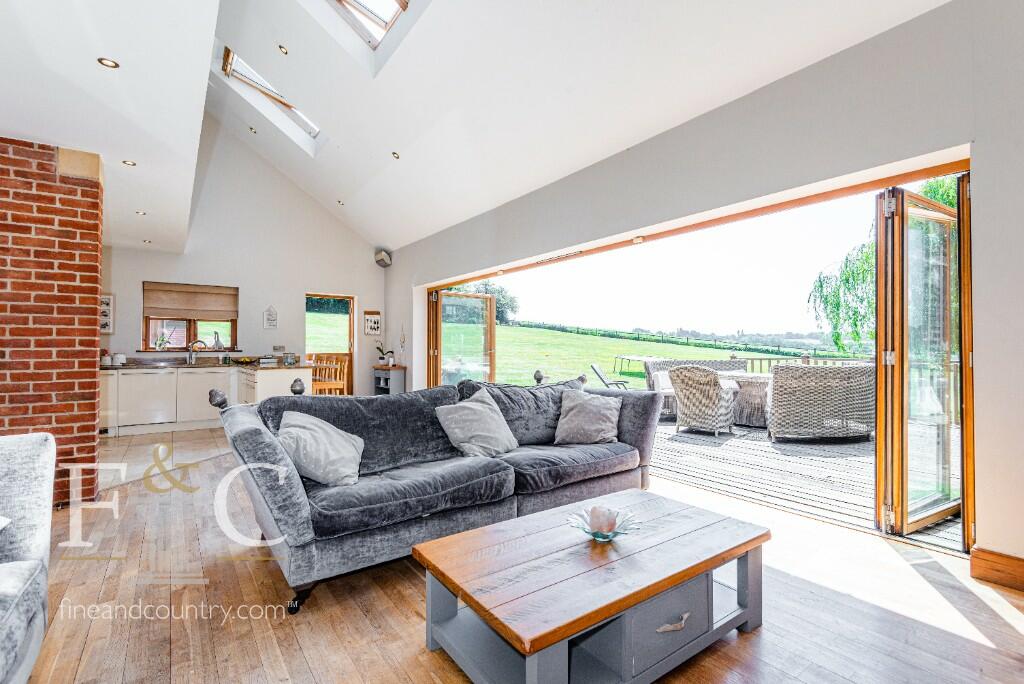 Additional image 5 of Hamlet Hill, Roydon