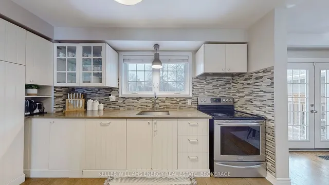 Additional image 12 of 45 Esplanade Rd