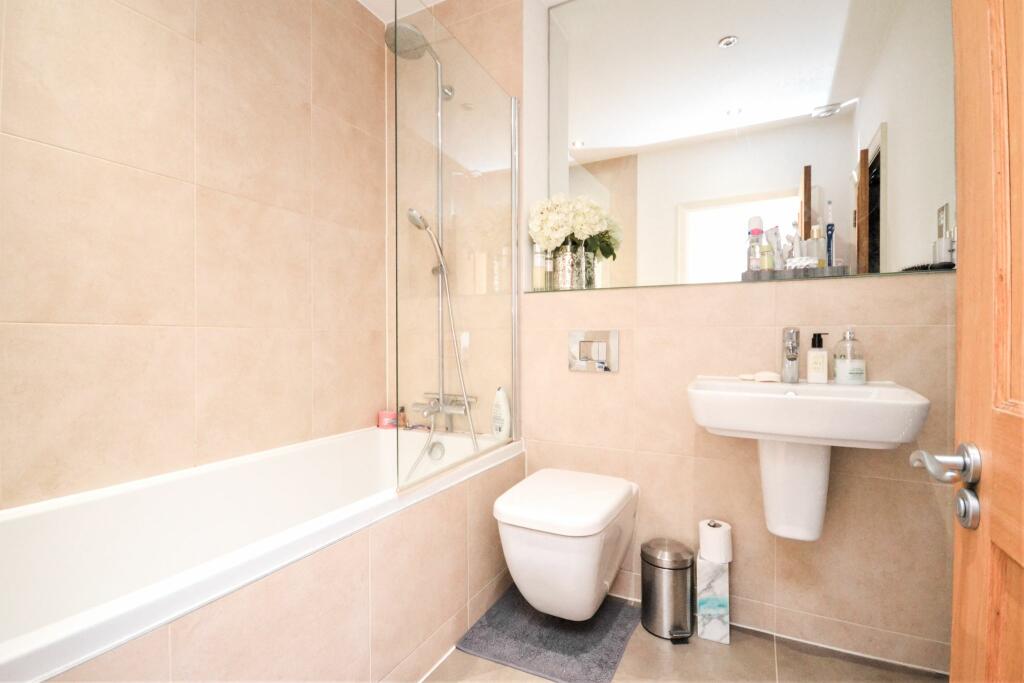 Additional image 8 of Tudor Court, The Galleries, Brentwood