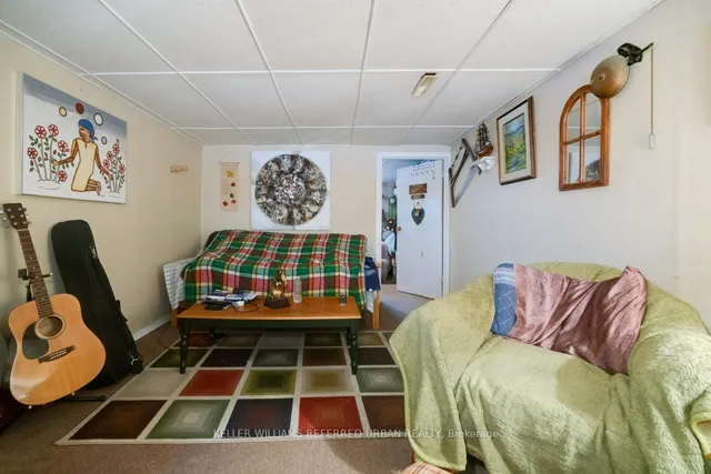 Additional image 22 of 984 Victoria Park Ave