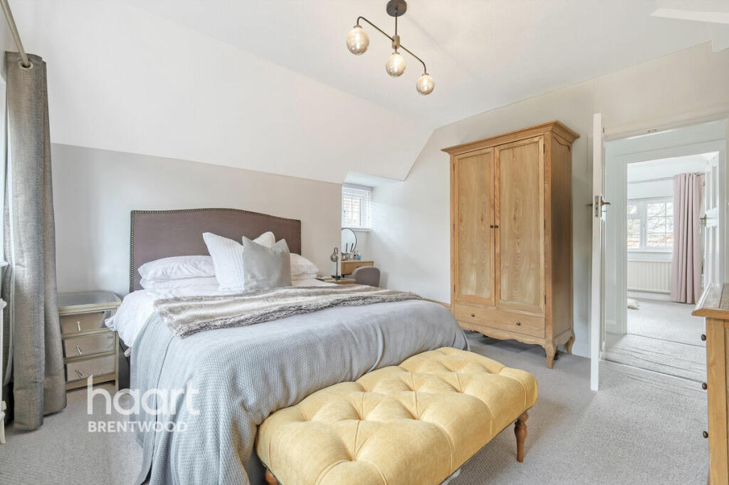 Additional image 16 of South Weald Road, Brentwood