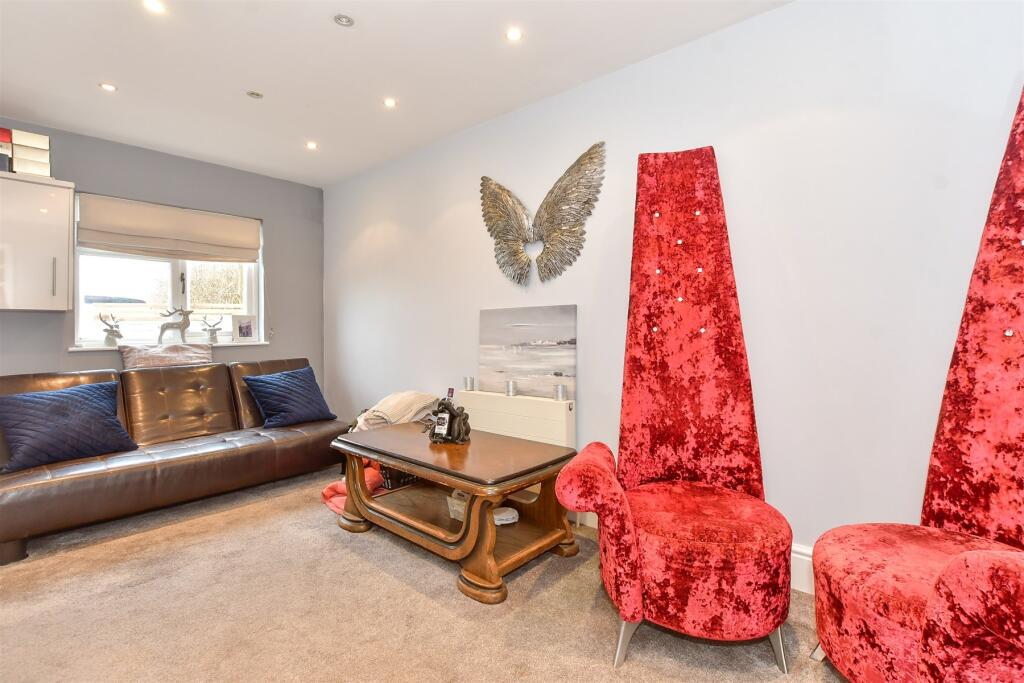 Additional image 6 of Sedge Green, Roydon, Essex