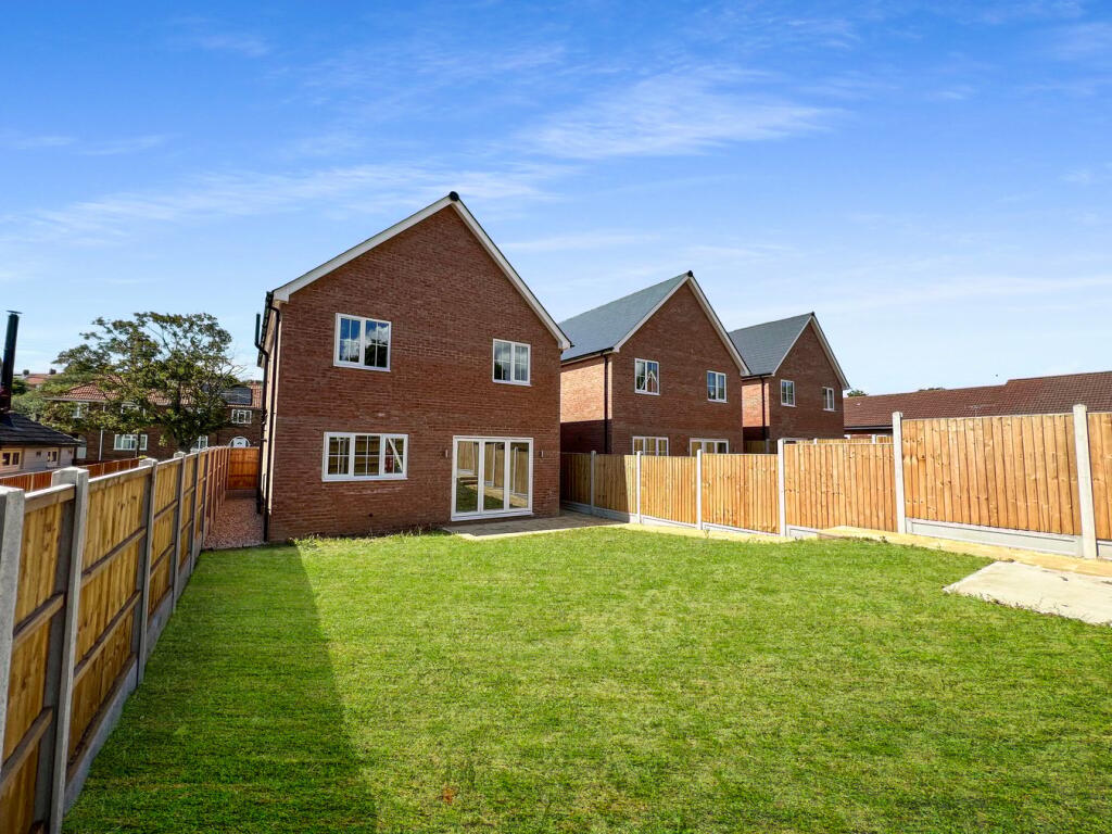 Additional image 16 of Cats Lane, Sudbury, CO10