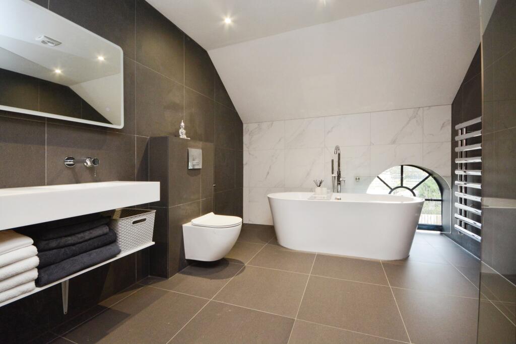 Additional image 11 of Great Warley Street, Brentwood, CM13