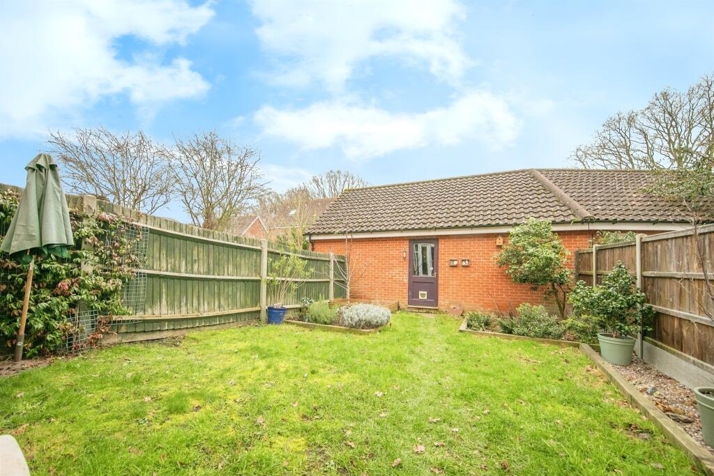 Additional image 18 of Gavin Way, Highwoods, COLCHESTER