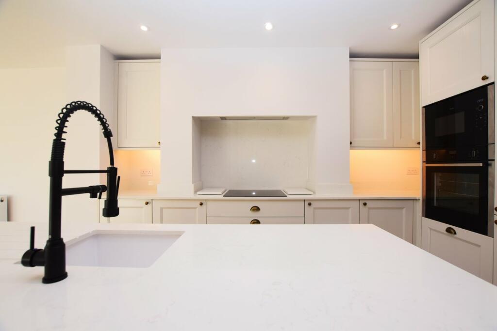 Additional image 8 of Perry Street, Billericay, CM12