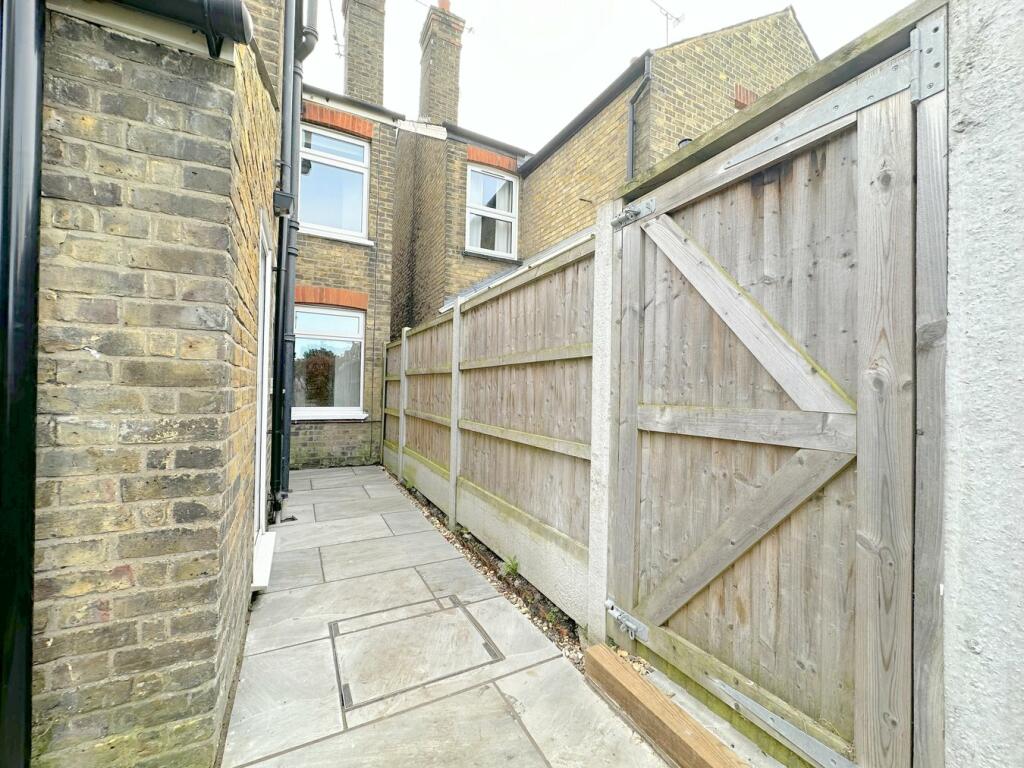 Additional image 19 of Vicarage Road, Chelmsford, CM2