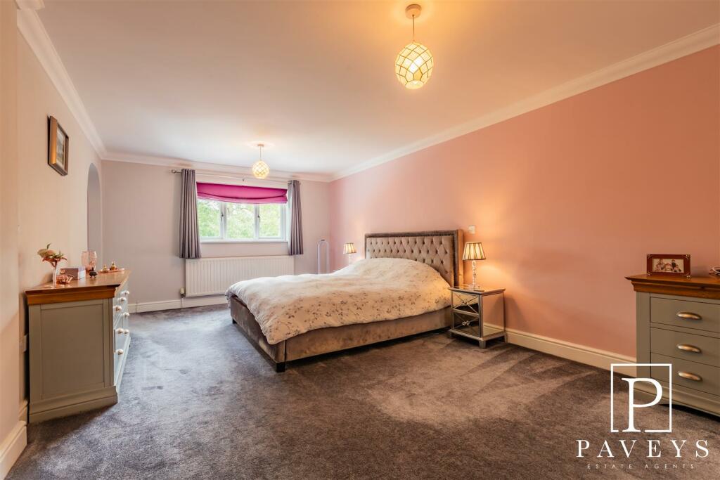 Additional image 19 of Walton Road, Kirby-Le-Soken, Frinton-On-Sea