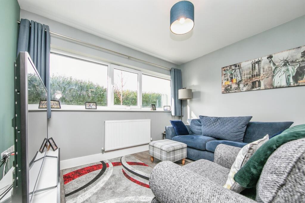 Additional image 10 of Bergholt Road, Colchester