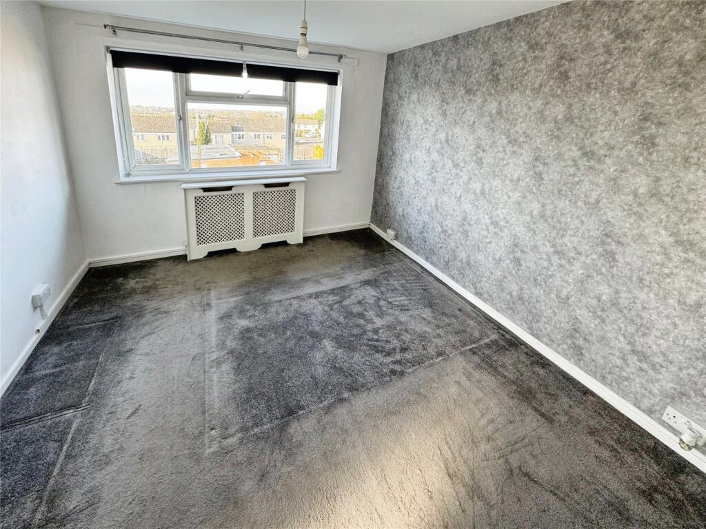 Additional image 3 of Cloverfield, Harlow, Essex, CM18