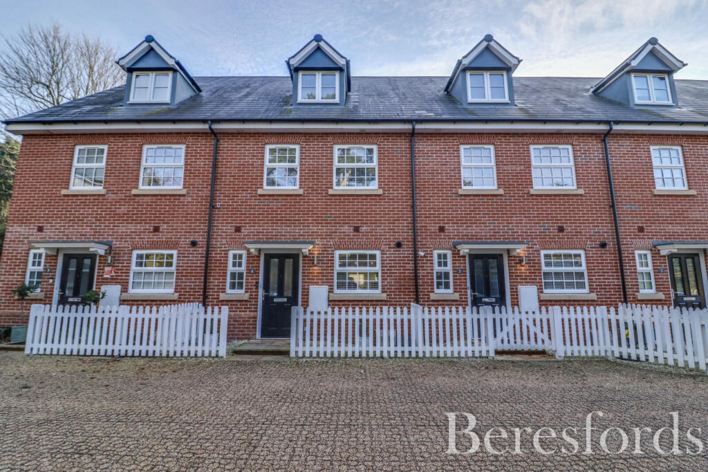 Additional image 20 of McDowell Mews, Halstead, CO9