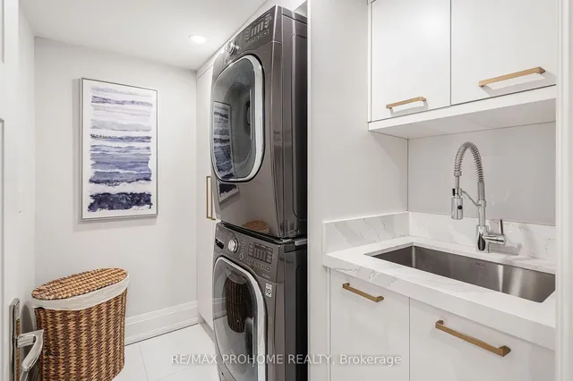 Additional image 27 of 3060 Bayview Ave