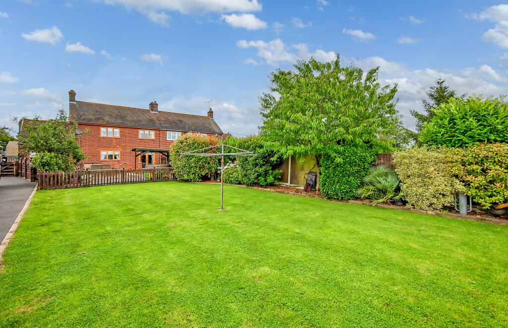 Additional image 26 of Agricultural Cottages, Church Road, West Hanningfield, Chelmsford