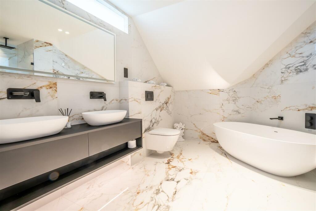 Additional image 40 of Broomhills Chase, Little Burstead, Billericay