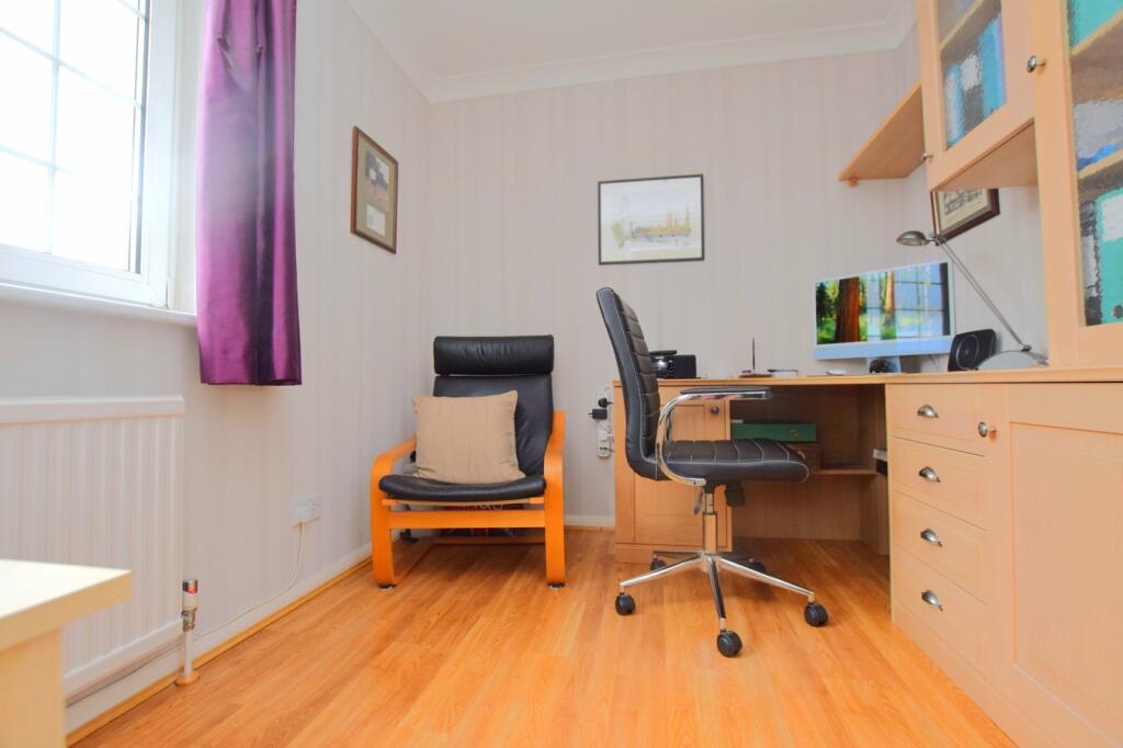 Additional image 23 of Smythe Road, Billericay, CM11