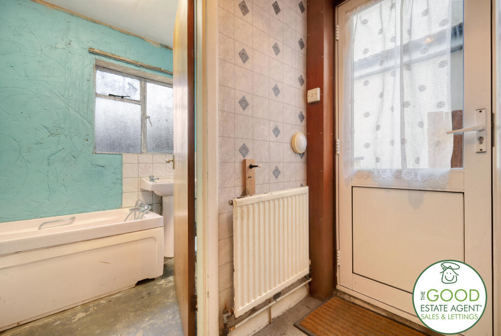 Additional image 11 of Tower Road, Epping, CM16