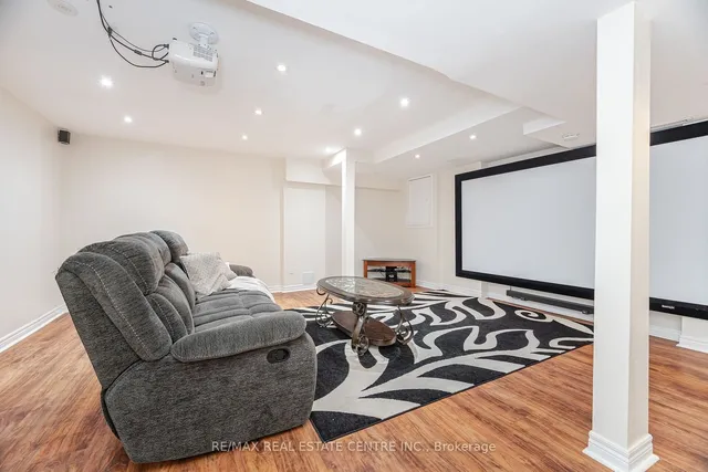 Additional image 28 of 60 Clover Bloom Rd