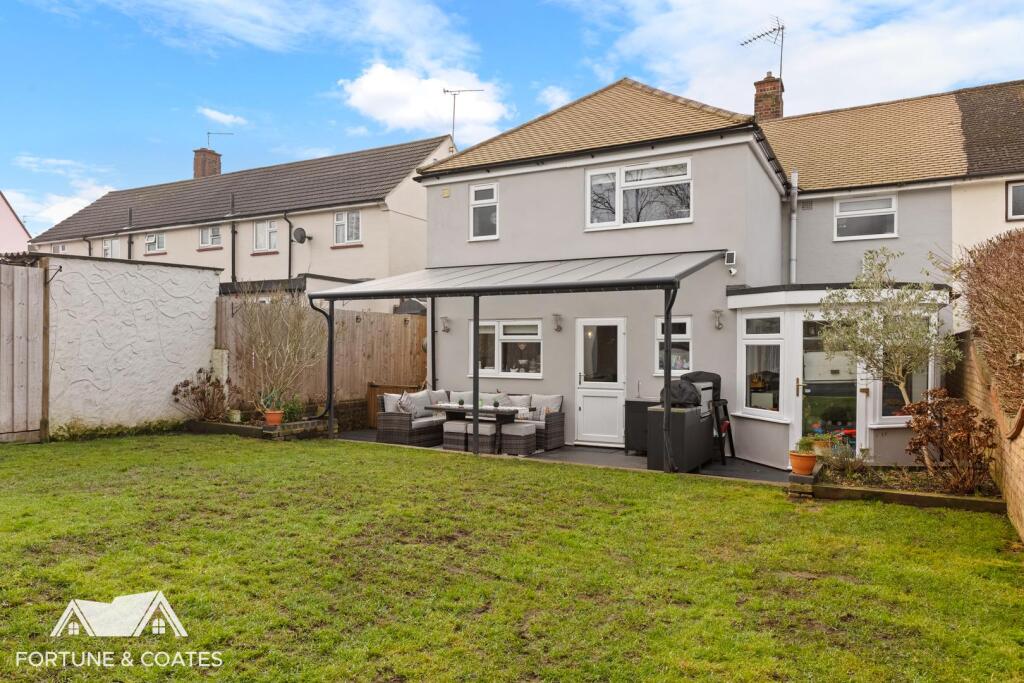 Additional image 28 of Parkfields, Roydon, Harlow