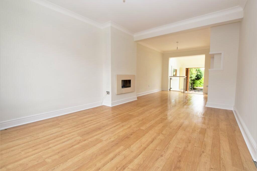 Additional image 4 of Passingham Avenue, Billericay, CM11