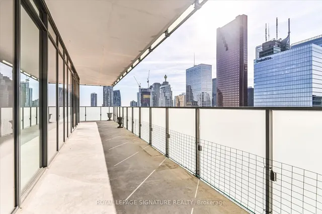 Additional image 19 of 20 Lombard St Unit 4107