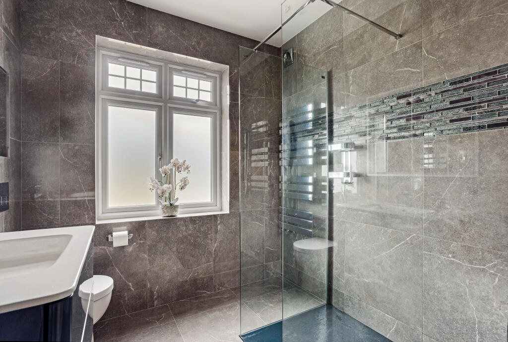 Additional image 16 of Whyteleafe Road, CATERHAM, CR3