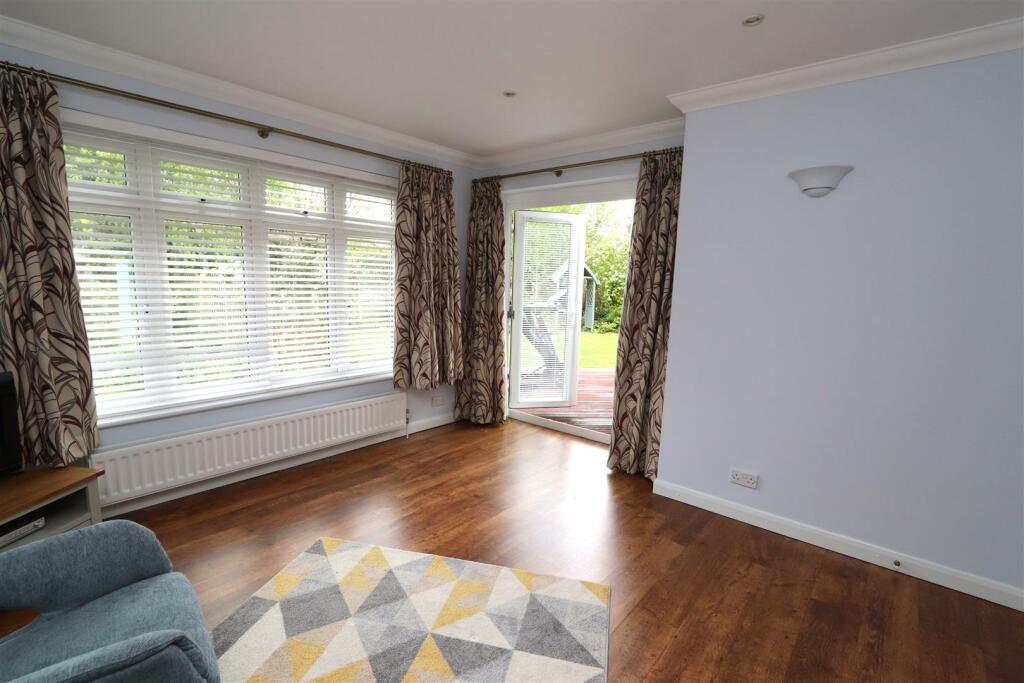 Additional image 8 of Roundwood Grove, Hutton Mount, Brentwood