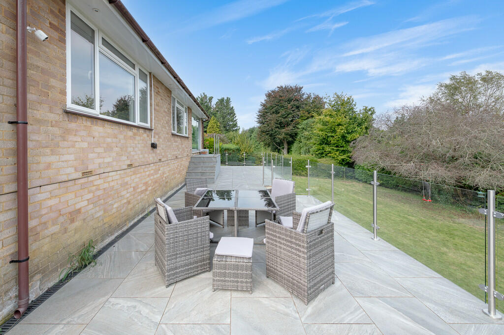 Additional image 15 of West Coulsdon, Surrey