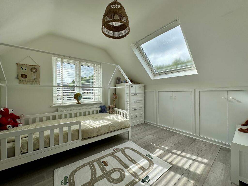 Additional image 20 of Wiggins Lane, Billericay, CM12