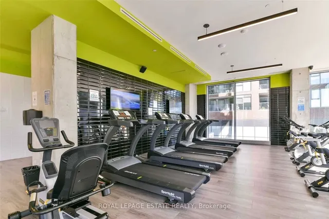 Additional image 31 of 665 Queen St Unit 403