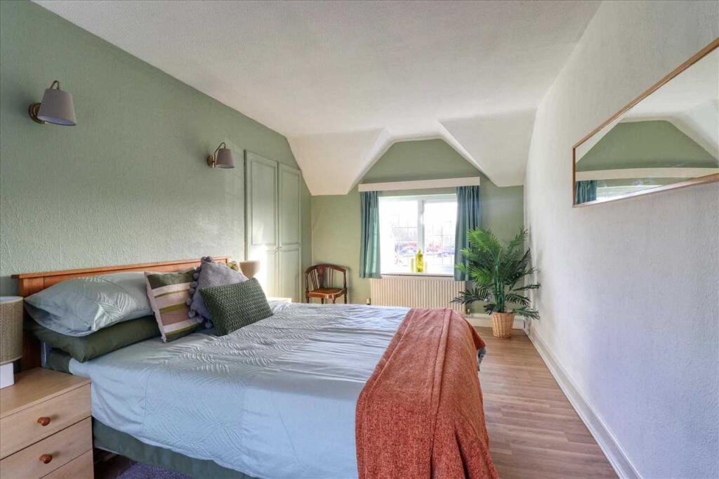 Additional image 7 of Stonehall Drive, Little Clacton