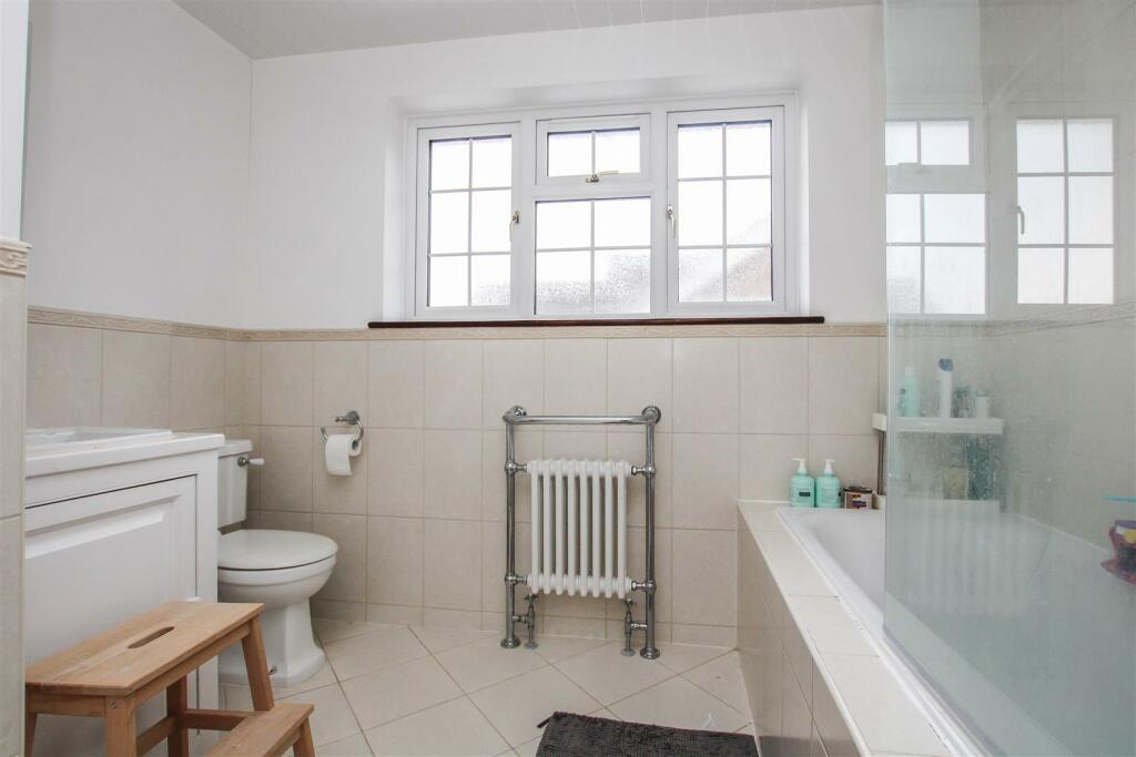 Additional image 19 of ** SIGNATURE HOME ** Cory Drive, Hutton, Brentwood