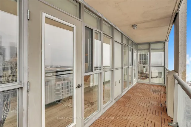 Additional image 24 of 3 Marine Parade Dr Unit 2005