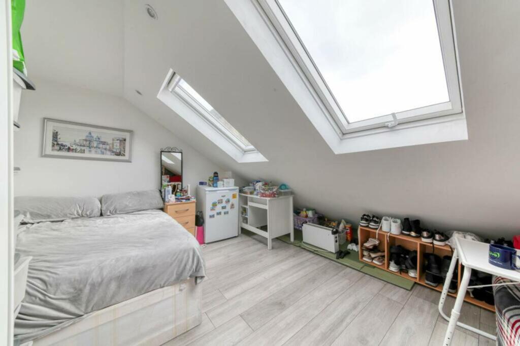 Additional image 6 of Manor Way, Mitcham, CR4