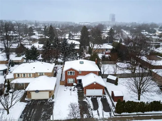 Additional image 49 of 7 Chandos Dr