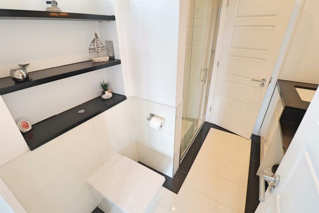 Additional image 22 of Grantham Avenue, Great Notley, Braintree