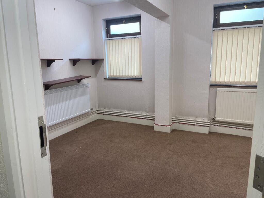 Additional image 5 of 77-79 High Street, CO14