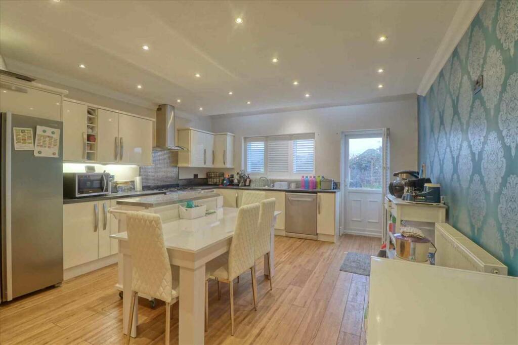 Additional image 23 of Madeira Road, Holland on Sea