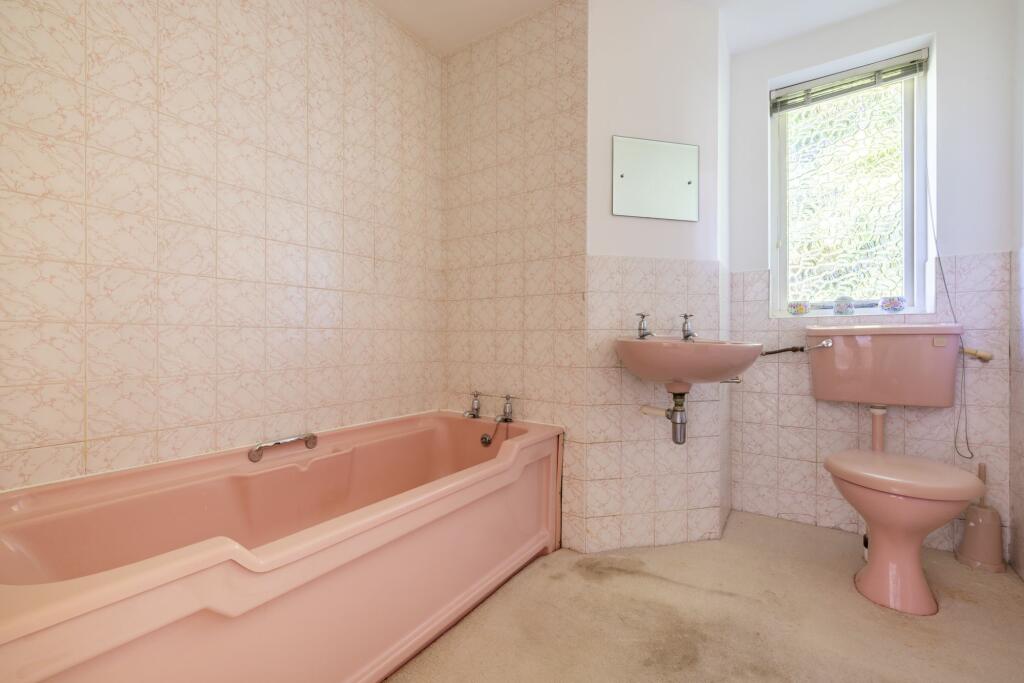 Additional image 13 of Woodside Close, Caterham, CR3