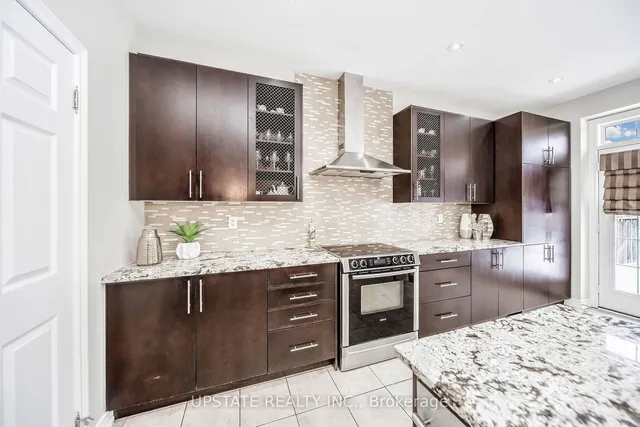 Additional image 20 of 32 Lauderhill Rd