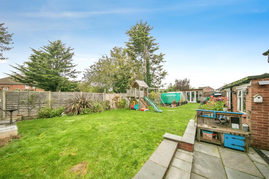 Additional image 15 of Bay View Crescent, Little Oakley, Harwich