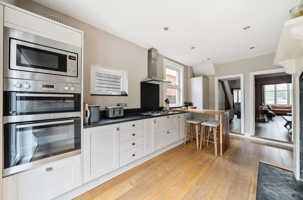 Additional image 11 of The Avenue, Dunmow, Essex, CM6