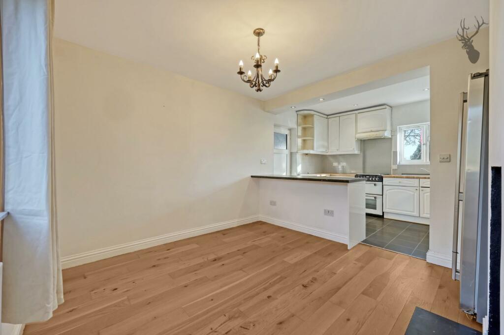 Additional image 4 of Centre Drive, Epping