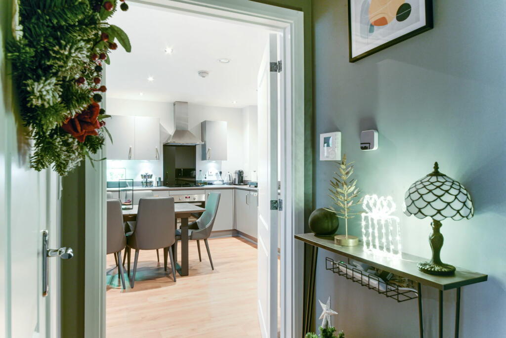 Additional image 8 of Iron Railway Close, Coulsdon, Surrey, CR5 3LF